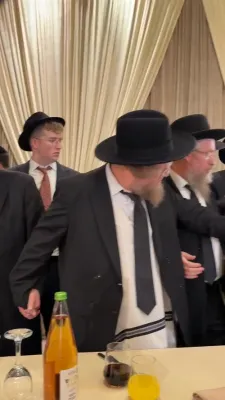 נאך בילדער פונעם העליכן שמחת החתונה פון בת הגאון רבי שלום בער סראצקין שליט"א 
