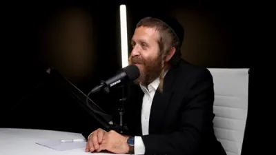 דיסלעקסיע און ADHD: פון א שוועריגקייט צו א טאלאנט! | עפיזאד 21 מיט אלי גאלדרינג