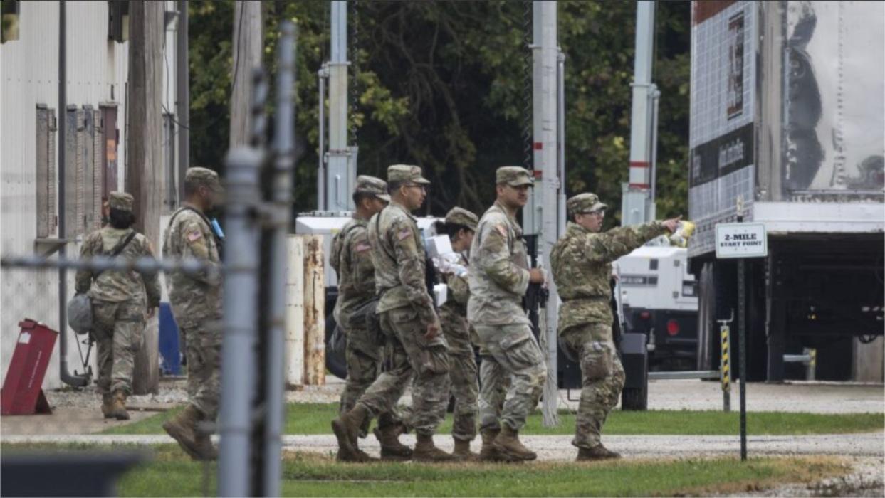 נעשאנעל גארד פארלאזט דעמאקראטישע סיטיס
פרעזידענט ט