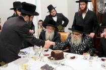 🌴בצל הקודש🌴
רבינו שליט"א ביים שמחת הווארט פון נכדו