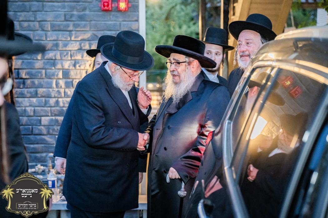 מעמד הנחת אבן הפינה ע''י כ''ק רבינו הגה''ק שליט''א