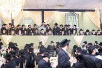 על חומותיך ירושלים הפקדתי שומרים

כ"ק מרן רבינו של