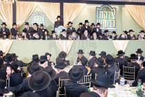על חומותיך ירושלים הפקדתי שומרים

כ"ק מרן רבינו של