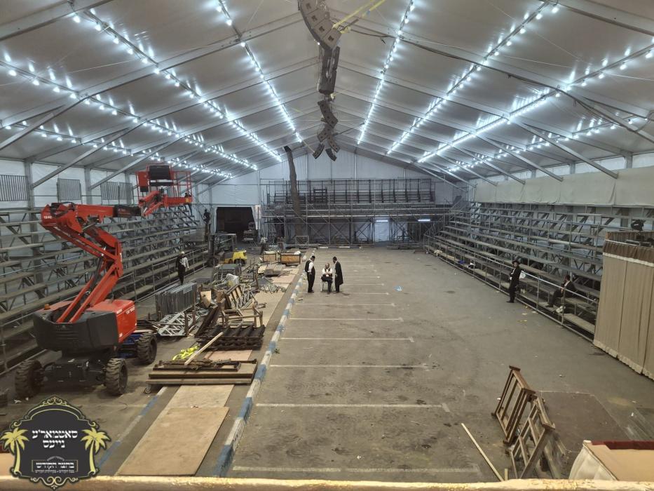 *הכל מעלין לירושלים* 

ספעציעלע מעלדונגען פאר די  