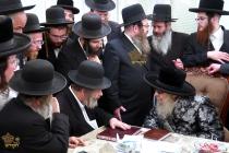 🌴בצל הקודש 🌴
הגאון הגדול רבי משה מרדכי קארפ שליט''