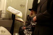 🌴בצל הקודש 🌴
רבינו שליט''א ביי תפילת מעריב בבית הא