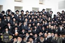 כ''ק רבינו הגה''ק שליט"א ביים משמיע זיין דעם שיעור