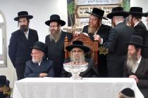 🌴בצל הקודש 🌴
רבינו שליט"א ביים פארטיילן מטבעות פאר