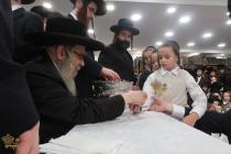 🌴בצל הקודש 🌴
רבינו שליט"א ביים פארטיילן מטבעות פאר