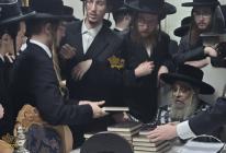 🌴בצל הקודש 🌴
רבינו שליט''א ביים משמיע זיין דברי הד