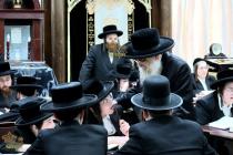 🌴בצל הקודש 🌴
רבינו שליט"א ביים זיך אומקוקן אויף די