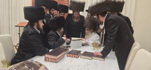 🌴בצל הקודש🌴
דער בעל אכסניא פון רבינו שליט''א אין מ