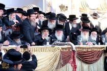 🌴בצל הקודש🌴 
רבינו שליט''א ביים מעמד הפרשת תרומות 