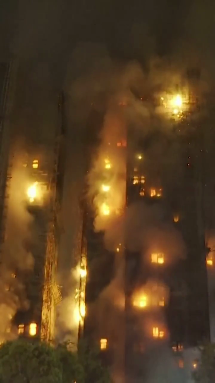 אפדעיט: די צאל פאטאליטעטן ביי די פייער אין האנג קא