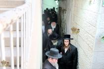 🌴בצל הקודש🌴
רבינו שליט"א אויף א באזוך ביי די רבני 