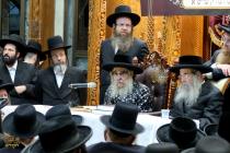 🌴בצל הקודש🌴
רבינו שליט"א ביי תפילת מנחה און ביים מ