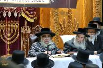 🌴בצל הקודש🌴
רבינו שליט"א ביי תפילת מנחה און ביים מ