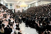 🌴בצל הקודש🌴
רבינו שליט"א ביים הכנסת ספר תורה בהיכל