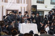 🌴בצל הקודש🌴
רבינו שליט"א ביים מסיבת לחיים בהיכל בי