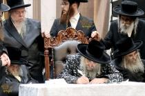 🌴בצל הקודש🌴
רבינו שליט"א ביים מסיבת לחיים בהיכל בי