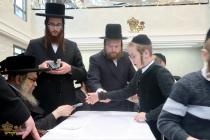 🌴בצל הקודש 🌴
רבינו שליט"א ביים פארטיילן מטבעות פאר