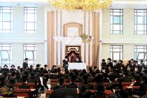 🌴בצל הקודש 🌴
רבינו שליט"א ביים מסיבת לחיים נאך תפי