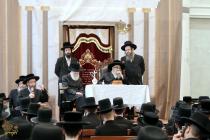 🌴בצל הקודש 🌴
רבינו שליט"א ביים מסיבת לחיים נאך תפי