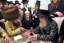 🌴בצל הקודש🌴
מסיבת לחיים נעכטן נאכט בבית האכסניא אי