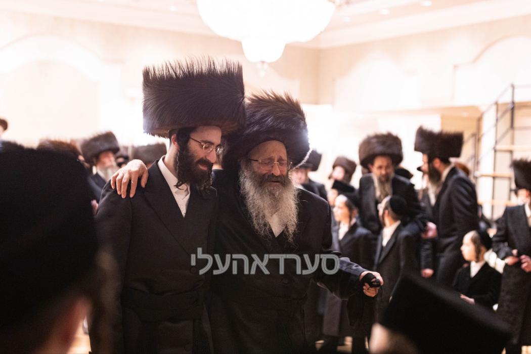 שמחת החתונה לנין כ''ק מרן אדמו''ר שליט''א הכלה בת 