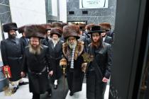 🌴בצל הקודש🌴 
רבינו שליט"א ביים דינער השנתי 'הנני ב