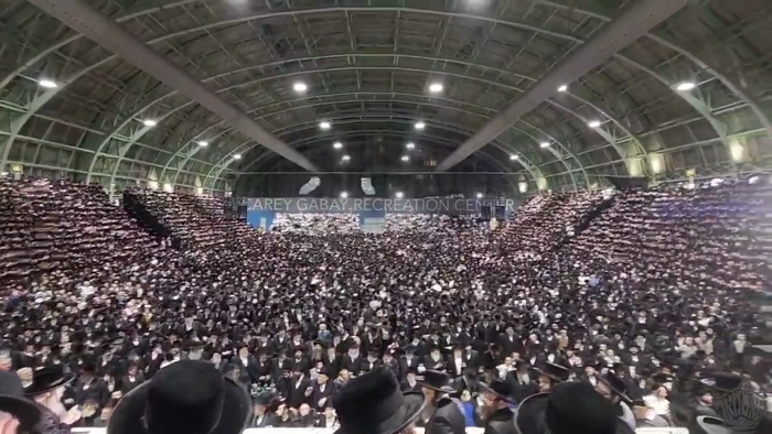 במקהלות רבבות ישראל - בהתאסף ראשי עם יחד שבטי ישרא