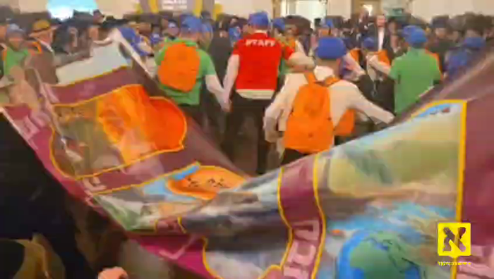 קעמפערס און שטאב מיטגלידער פון מונקאטש קעמפ האבן א