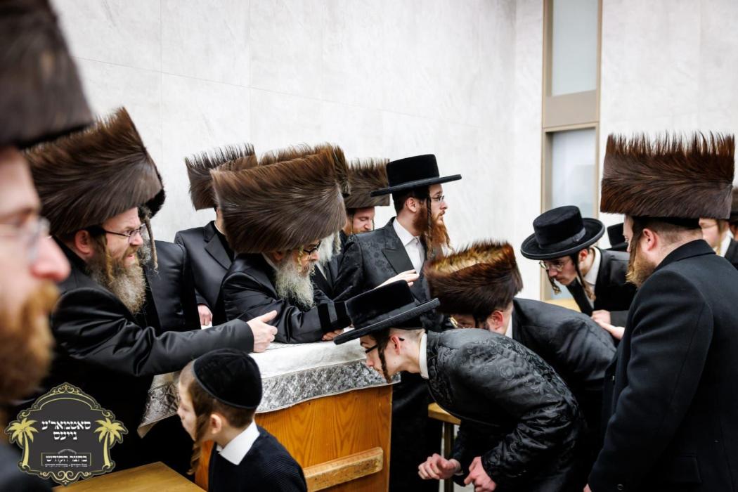 שמחת נישואי הכלה נכדת דור רביעי הבכירה פון כ''ק רב