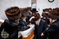 שמחת נישואי הכלה נכדת דור רביעי הבכירה פון כ''ק רב