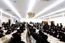 🌴בצל הקודש🌴 
רבינו שליט"א ביים שמחת השבע ברכות היי