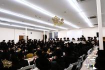 🌴בצל הקודש🌴 
רבינו שליט"א ביים שמחת השבע ברכות היי