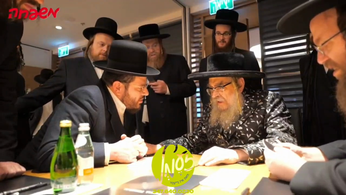 ווידעא: האדמו"ר מסאטמאר ביים געבן א שמועס פאר די א