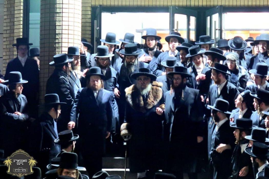 כ''ק רבינו הגה''ק שליט''א ביים כינוס התחזקות שע"י 