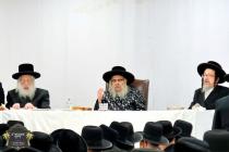 כ''ק רבינו הגה''ק שליט"א ביים שלחן הטהור לרגל די ה