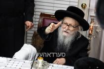 חנוכה בצל הקודש