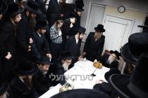 חנוכה בצל הקודש