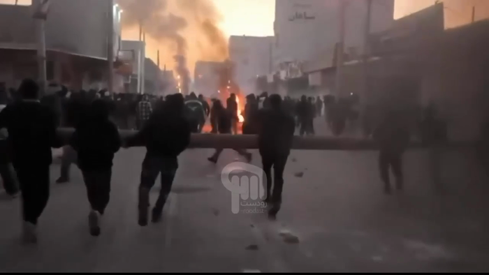 איראן האט אפגעשטעלט די אינטערנעט באנוץ אין מערסטנס