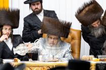 שישו ושמחו בשמחת לומדי תור"ה

הערליכער מעמד שבע בר