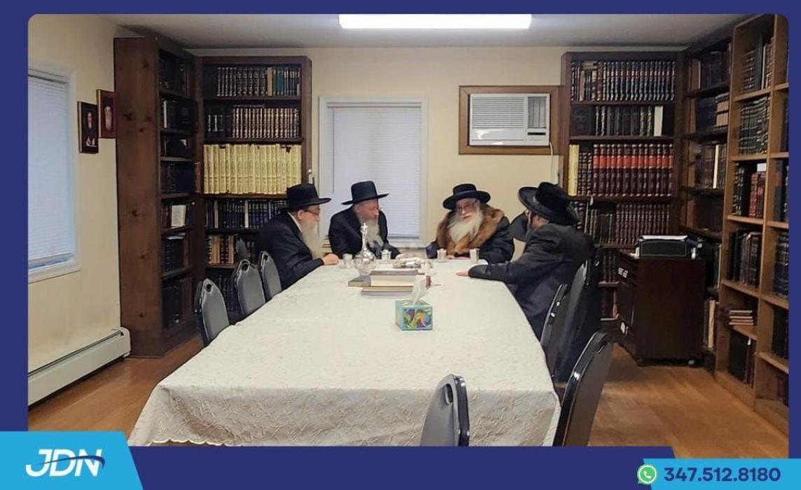 האדמו"ר מצאנז באזוכט בבית הגר"מ קאטלער ר"י לעיקווא