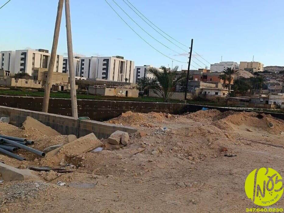 ליביע - די אלטע אידישע בית החיים אין דער שטאט דערנ