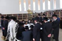 🌴בצל הקודש🌴 
רבינו שליט''א ביים מסיבת לחיים היינט 