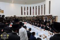 כ''ק רבינו הגה''ק שליט''א ביי די סעודת הילולא קדיש