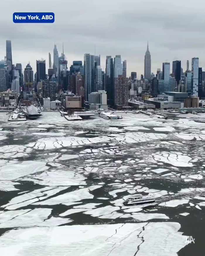 אין רעזולטאט פון די שנייען און פרעסטן: די האדסאן ר