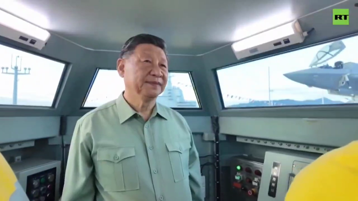 "כינעזער פרעזידענט שי דזשינפינג טוט אונטערזוכן כינ