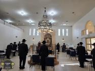 כ''ק רבינו הגה''ק שליט''א ביים פארלאזן עיר הנופש פ